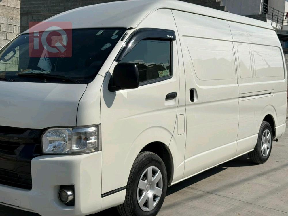 تويوتا هايس